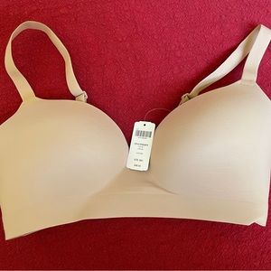 Soma Enbliss wireless bra size 38C color Adobe Rose. New with tags.
